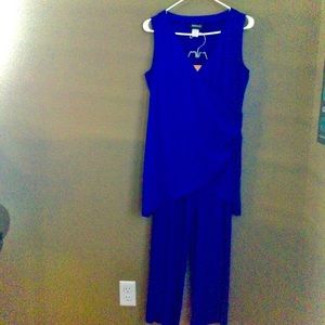 Women’s Metrostyle Top & Pants